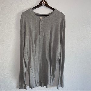 Levi’s long sleeve